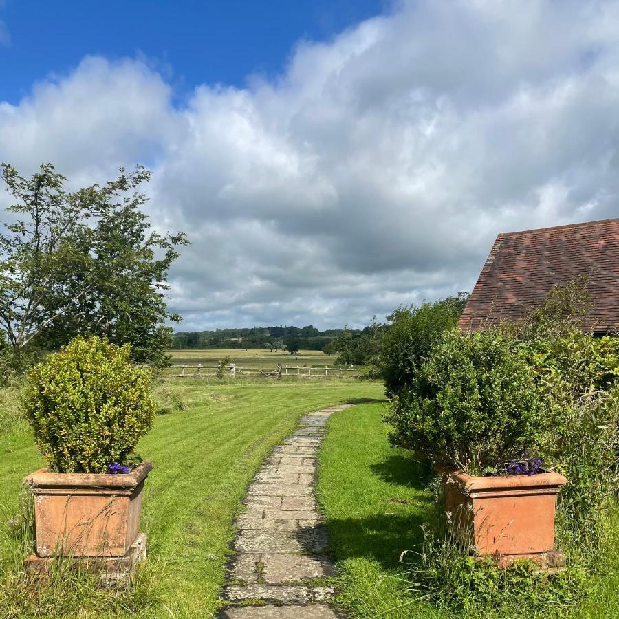 House On The Brooks Self Catering Let South Downs West Sussex Sleeps 14 Pulborough